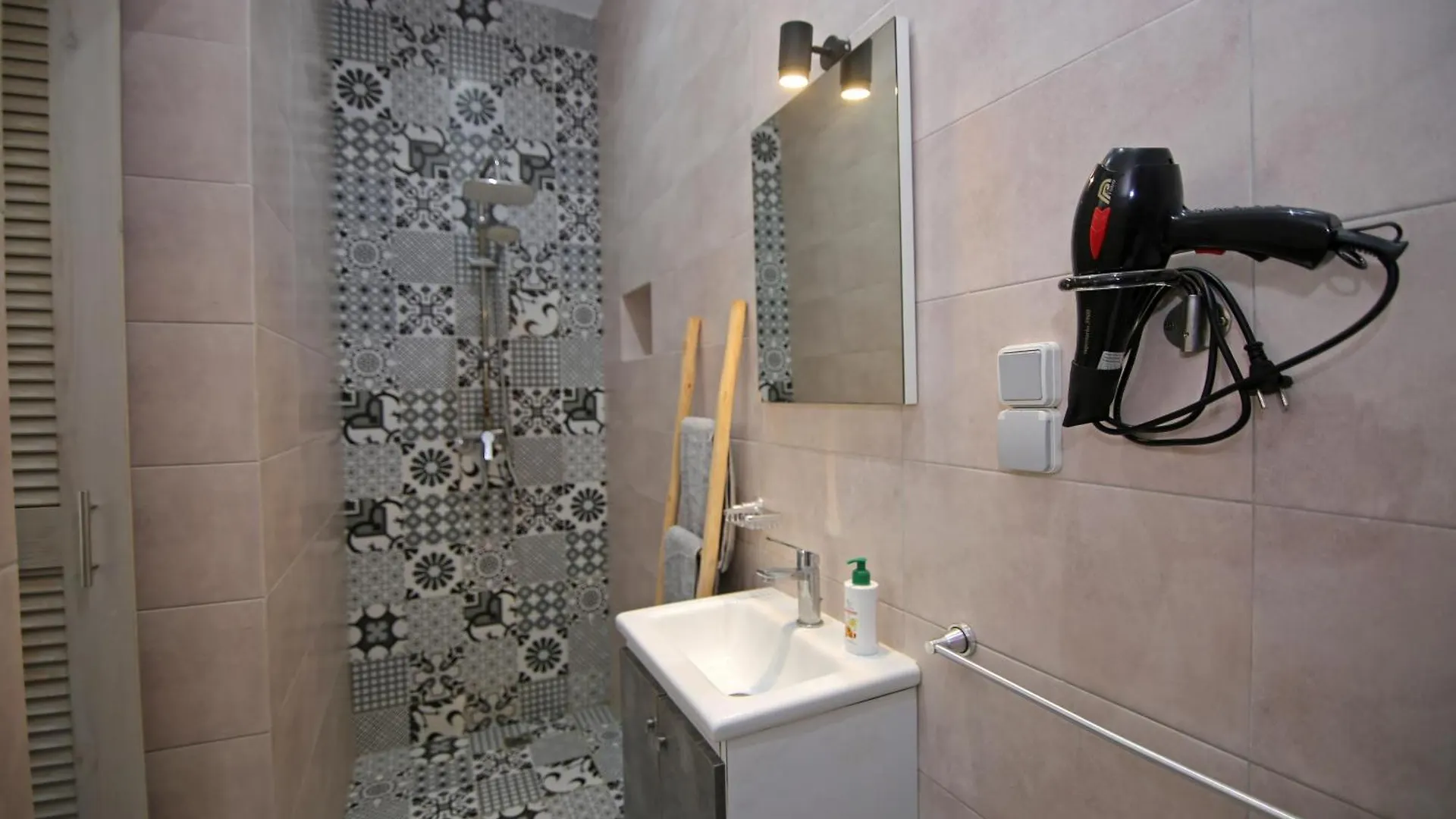 Villa Yanir Luxury & Serenity 에사우이라 0*,  모로코