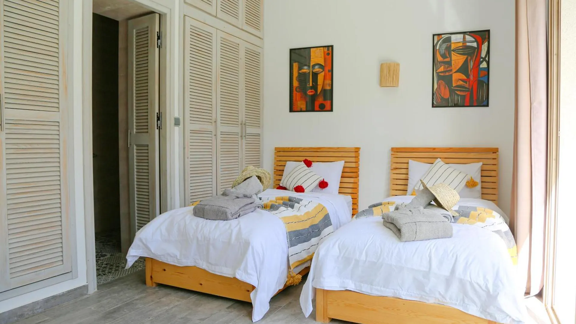 Villa Yanir Luxury & Serenity 에사우이라 모로코